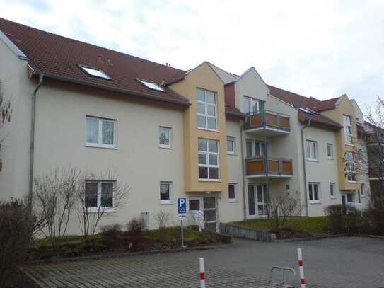 Schöne 2 Zimmer Terrassenwohnung in Kesselsdorf