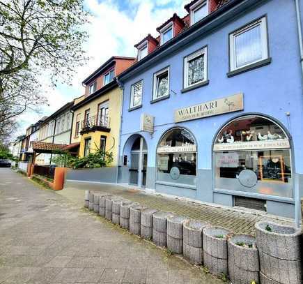 Solide Kapitalanlage: Mehrfamilienhaus mit 4 Wohnungen und Laden nahe Ebertpark