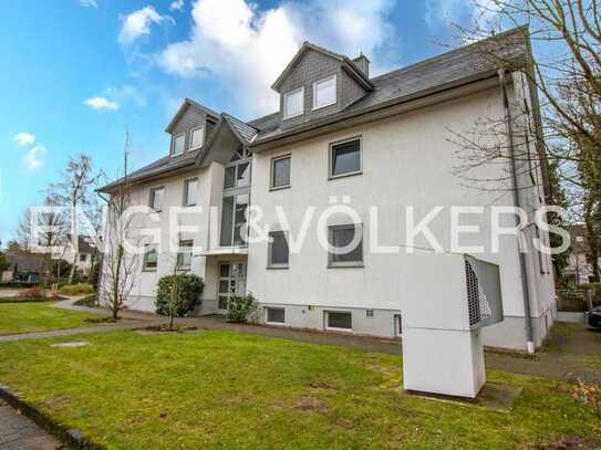 Schöne Eigentumswohnung mit großem Balkon und Stellplatz