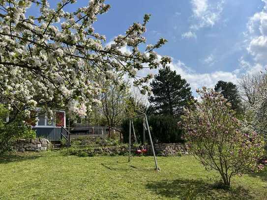 Wunderschönes Gartengrundstück mit Ausblick in Stuttgart Uhlbach zu verkaufen