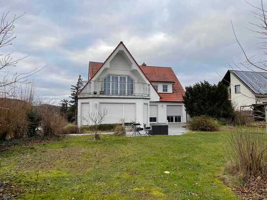 Freundliche 3,5-Zimmer-EG-Wohnung mit großer Terrasse und Garten in Tapfheim