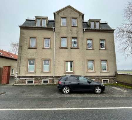 Schöne ruhige 3-Raum-Maisonette, Bad mit Fenster, Gartennutzung, Blick ins Elbtal