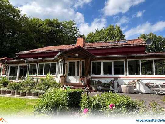 Einfamilienhaus im Gewerbegebiet mit vielen Nutzungsmöglichkeiten