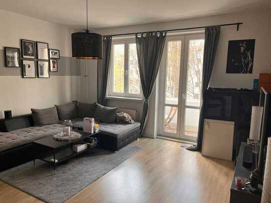 Alleinauftrag!!! Vermietete 2-Zi-Wohnung in zentraler Lage Friedrichshain