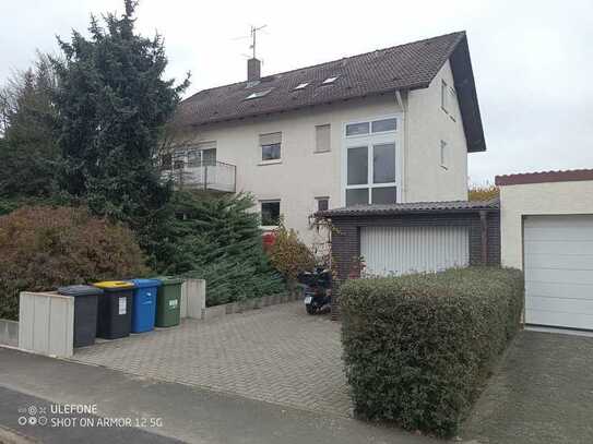 Einfache Studenten 1-Zimmer-Souterrain-Wohnung in Fernwald