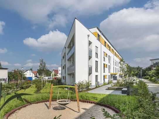 Hochwertige 4-Zimmer Wohnung mit Balkon in architektonisch bemerkenswertem Mehrfamilienhaus