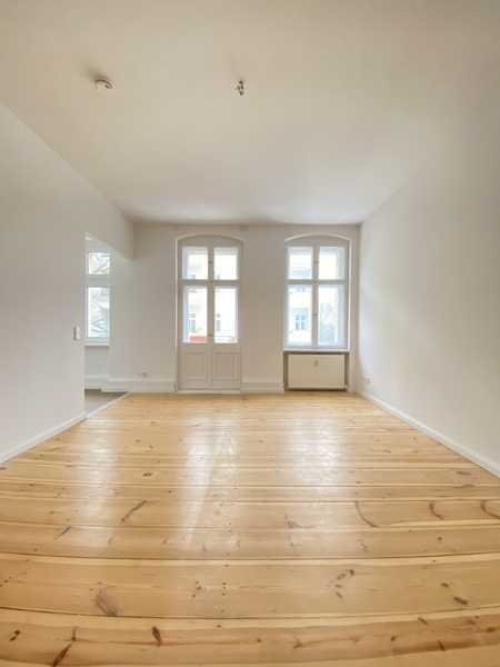 Schöne 1 Zimmerwohnung mit Einbauküche und Balkon zu vermieten