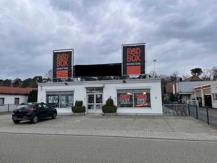 Gepflegtes und vielseitig nutzbares Gewerbeanwesen mit 2 Einheiten auf 2000m² in sehr guter Lage