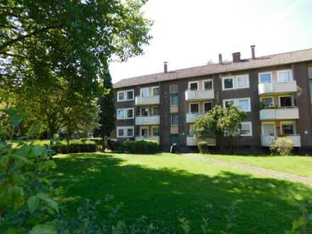 ***Top renoviert und bezugsfertige 2-Zimmerwohnung mit Balkon in ruhiger Lage***