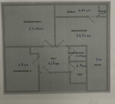 Helle & geräumige 3 Zimmer Wohnung mit Balkon, Garage und Klimaanlage