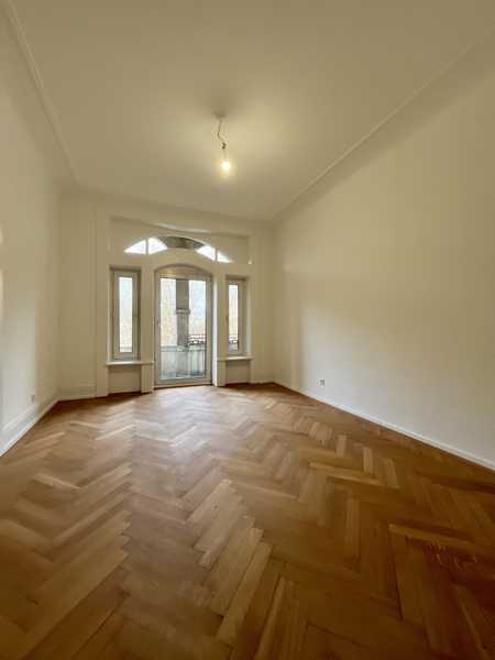 WG NEUGRÜNDUNG| WG-ZIMMER IN TOP LAGE AM NECKARTOR | BALKON | EINBAUKÜCHE