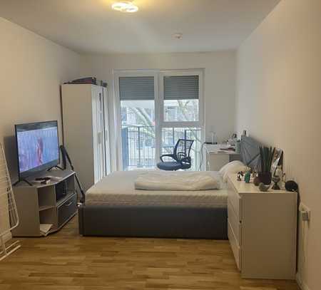 30 m2 Studio apartment in (Lichtenberg) from May