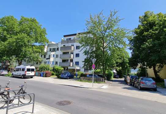 Gepflegte 2 Zimmerwohnung 64 m² mit Balkon und Stellplatz in Bonn Endenich