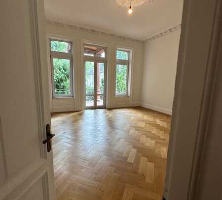 Tolle 6 Zimmer Altbauetage in TOP-Lage Wiesbaden, nähe Kurpark