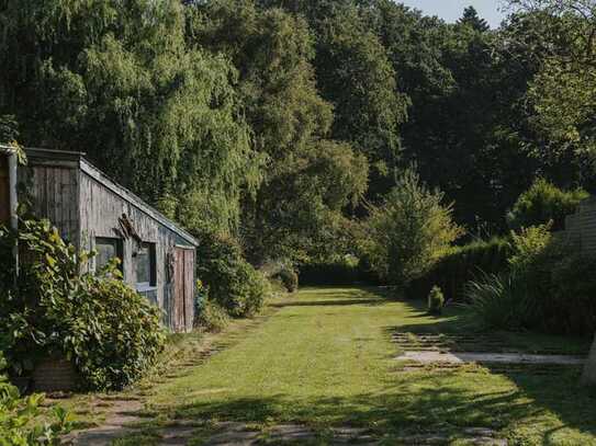 Börnsen: Großes Baugrundstück für mindestens 2 Einfamilienhäuser direkt am Sachsenwald zu kaufen!