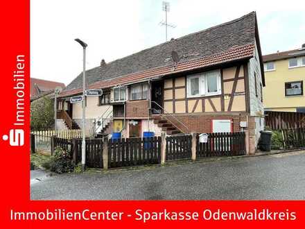 Denkmalschutz mit hohem Sanierungsanteil - 3 kleine Reihenhäuser im Paket