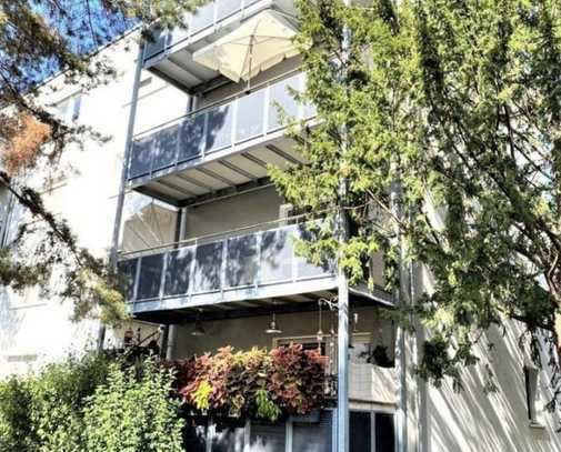 Exklusive 3-Raum-Wohnung mit Balkon und EBK in Darmstadt