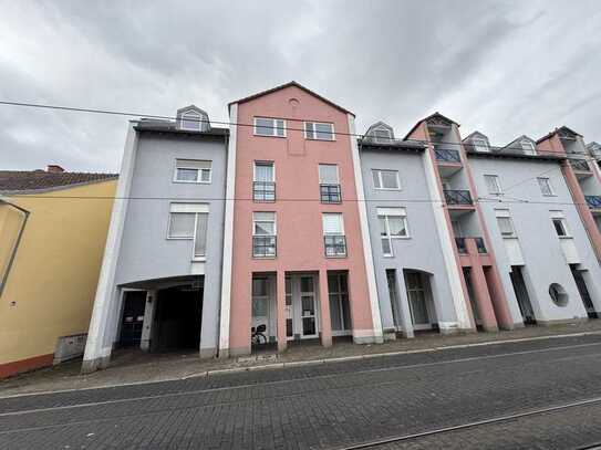 *** Laden-/Praxisfläche in Oggersheim ***