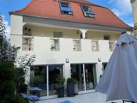 Traum-Stadthaus mit Flair in Wilhermsdorf
