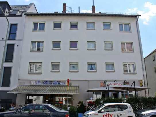 Gewerbefläche (Restaurant) in der Nähe vom Rödelheimer Bahnhof mit Terrasse