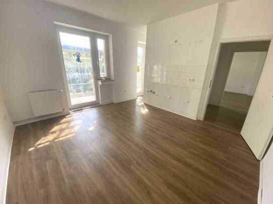 Großzügige 1-Zimmer-Wohnung mit modernem Bad und Balkon