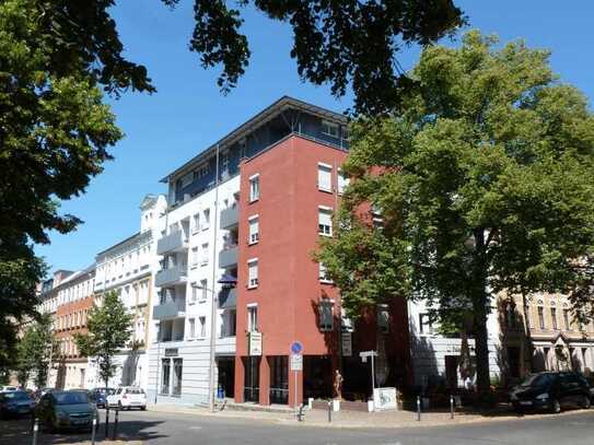 BALKON, TIEFGARAGE, AUFZUG, BARRIEREARM, ...