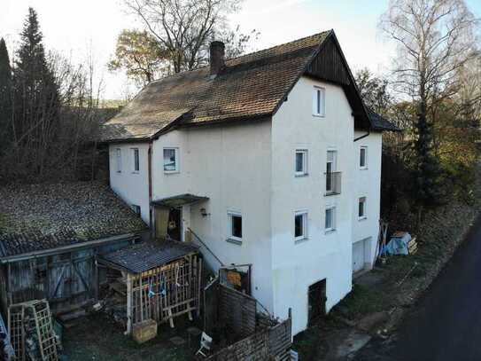 Uriges Einfamilienhaus mit 1 Garage in Neunburg vorm Wald