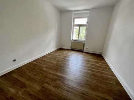 Frisch renoviert: Altbau-3-Zimmer-Wohnung in Hanau