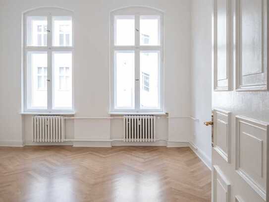 Charmante 2-Zimmer-Altbauwohnung in Charlottenburg kaufen – sofort bezugsfrei!