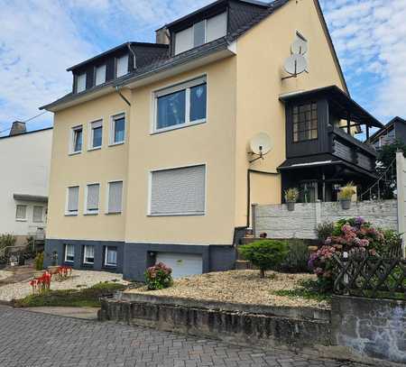 Mehrfamilienhaus mit sehr schönen Garten in ruhiger Lage