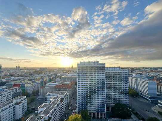 Sonnige Dachgeschosswohnung zwischen Gendarmenmarkt und Friedrichstraße