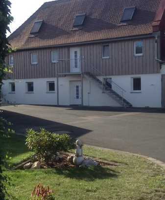 Exklusive, moderne 3 Zimmer Maisonettewohnung im historischen Gebäude - ruhige Lage in Ortsmitte