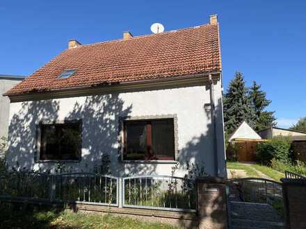 140m² Haus und 500 m² Garten / cosy house and garden - Berlin 40min - Tesla 16min v train