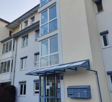 Schöne 2-Zimmer-Wohnung in Feldkirchen bei München