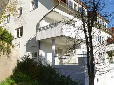 Geräumige Doppelhaushälfte mit Einliegerwohnung