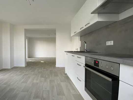 Schöne 2-Zimmer-EG-Wohnung mit Einbauküche und großer Terrasse in Möhnesee