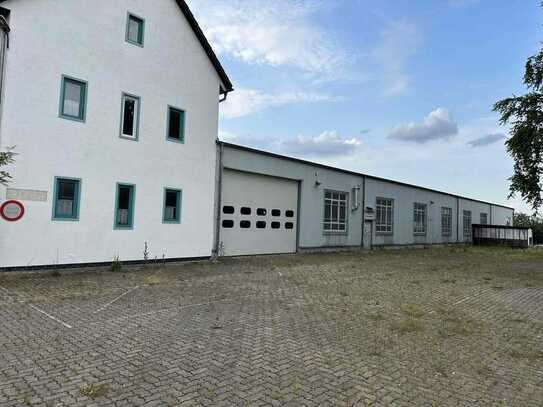 Produktionshalle mit Bürogebäude und Freifläche in Salzgitter Gebhardshagen-Calbecht Gewerbegebiet!