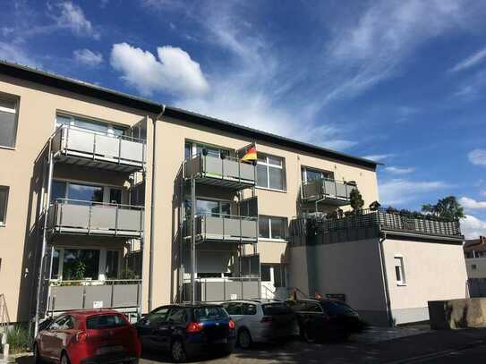 Modernisierte 2-Zimmerwohnung mit Balkon in Neustadt