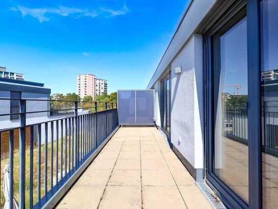 Ein Platz an der Sonne! 2-Zi.-Penthouse-Wohnung mit sonnigem Balkon!