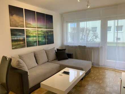 Wohnen auf Zeit: Modern möblierte 2-Zimmer Wohnung mit Tiefgaragen-Stellplatz