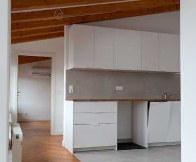 Luxus 3-Zi-Altbau-Wohnung mit EBK/Klimaanlage im Herzen des Severinsviertels *WG-geeignet*