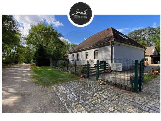 Wunderschönes Einfamilienhaus mit großem Garten & Bürogebäude in idyllischer Alleinlage am Wald