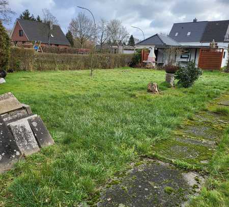 Baugrundstück für Mehrfamilienhaus mit Altbestand