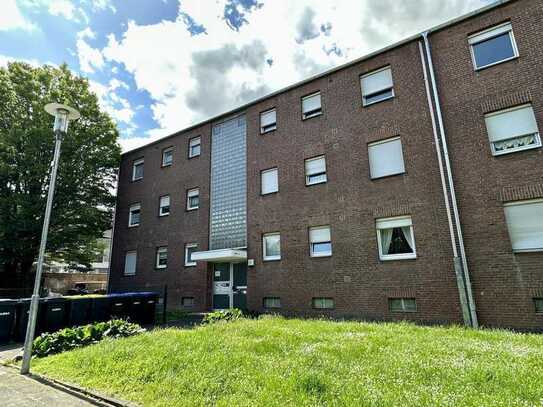 Kapitalanlage: 4-Zimmerwohnung mit Balkon im Erdgeschoss