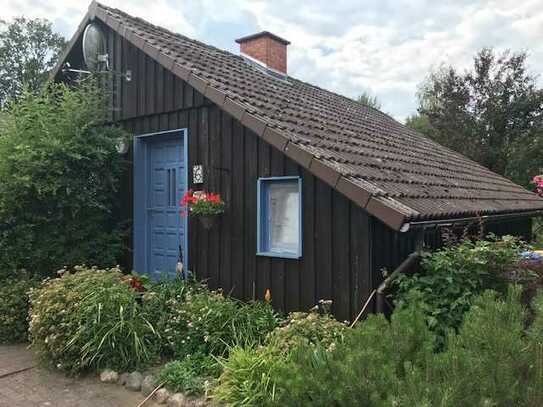 Ferienhaus 79qm- Holzbauweise - mit Naturgarten nahe Dömitz