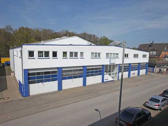 Lagerhalle von ca. 97 m² + 2 Büroräume von ca. 32 m² in Monheim