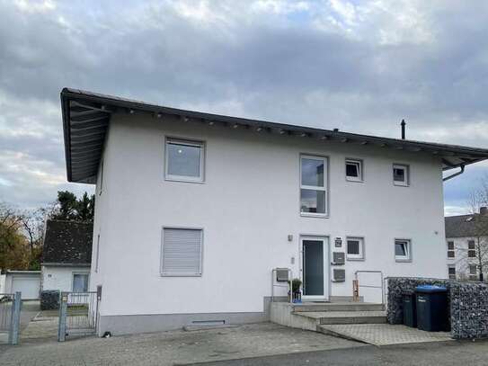 Moderne, lichtdurchflutete und wirklich schöne 2 Zimmer-Wohnung mit Terrasse, Schwarzacker 31a, G...