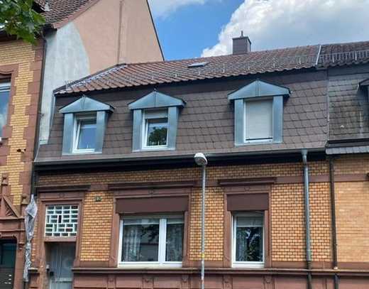 gemütliches Reihenmittelhaus mit Garten in Kaiserslautern