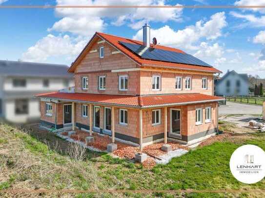 **Einfamilienhaus in ruhigem Neubaugebiet**Rohbau**Blick in die Natur**Großer Garten**