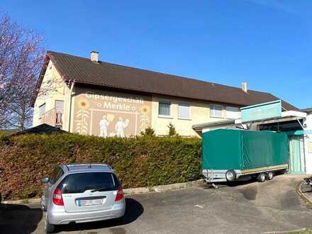 Praktikable Einzimmerwohnung mit Abstellraum im UG sowie Außenstellplatz